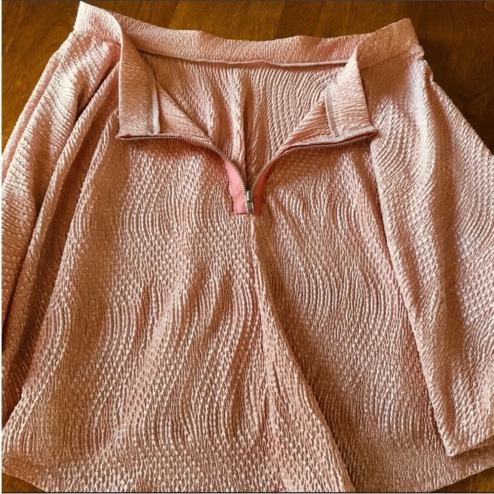B. Jewel Skirt ⭐️5/$25⭐️ - Picture 3 of 8